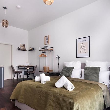Central Apartment In Heart Of Berlin Exterior photo
