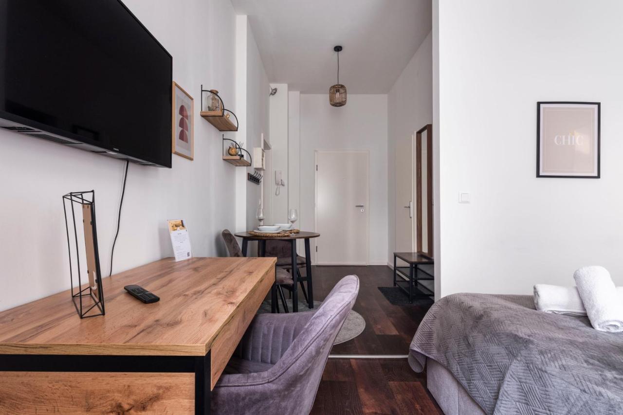 Central Apartment In Heart Of Berlin Exterior photo