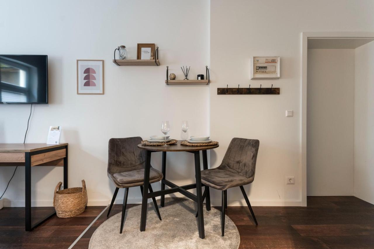 Central Apartment In Heart Of Berlin Exterior photo
