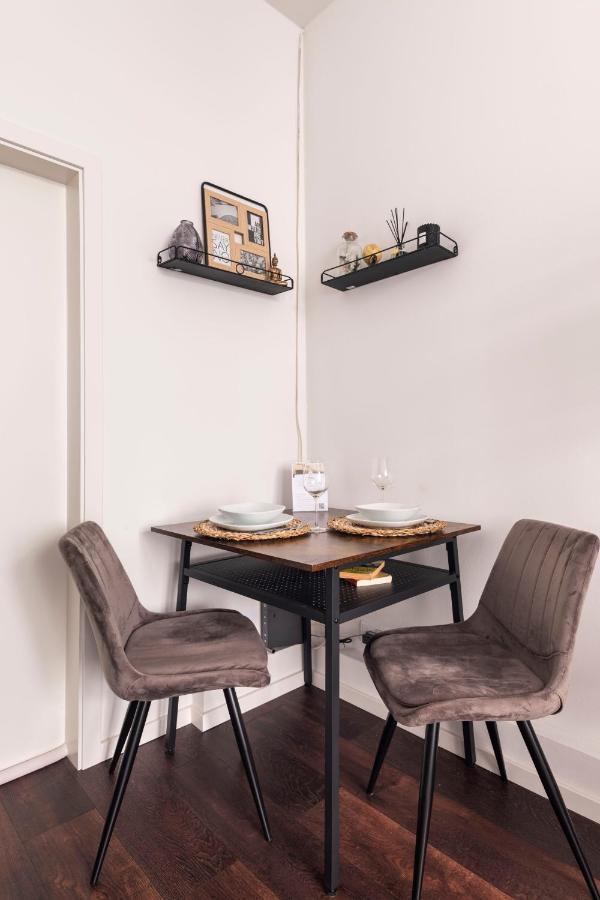 Central Apartment In Heart Of Berlin Exterior photo